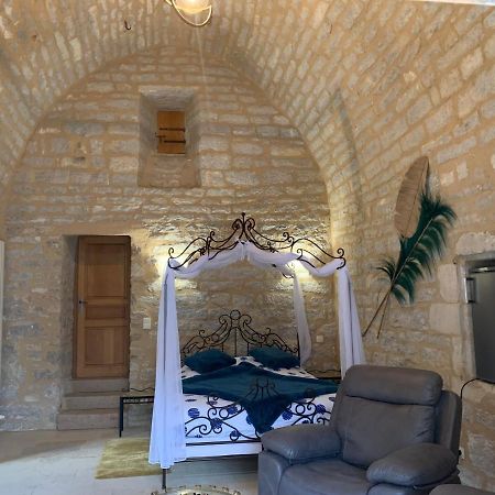 Chambre voûtée avec Bain Finlandais privé Manoir Du Charme Gorges Du Tarn Causses Quezac  Extérieur photo