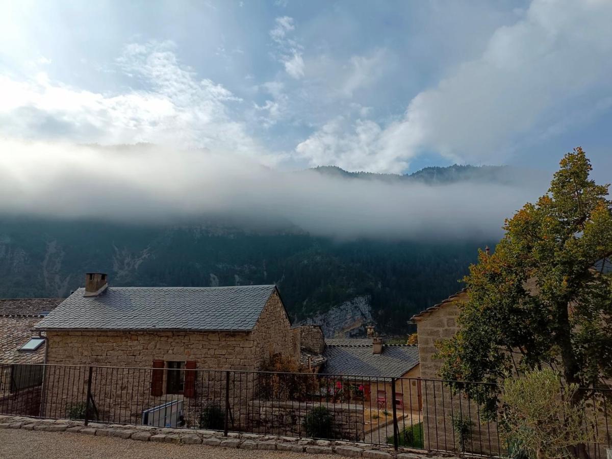 Chambre voûtée avec Bain Finlandais privé Manoir Du Charme Gorges Du Tarn Causses Quezac  Extérieur photo
