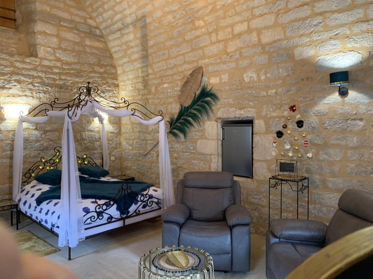 Chambre voûtée avec Bain Finlandais privé Manoir Du Charme Gorges Du Tarn Causses Quezac  Extérieur photo
