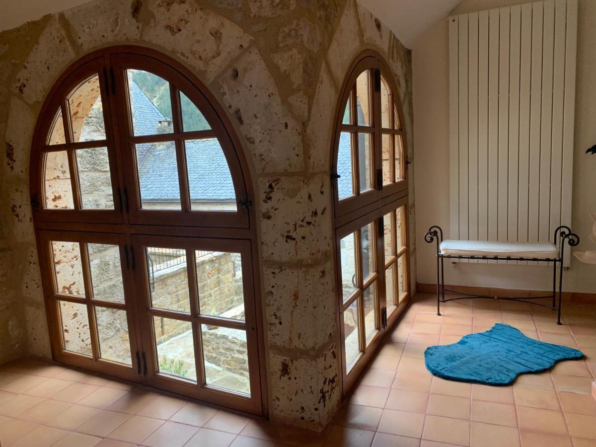 Chambre voûtée avec Bain Finlandais privé Manoir Du Charme Gorges Du Tarn Causses Quezac  Extérieur photo