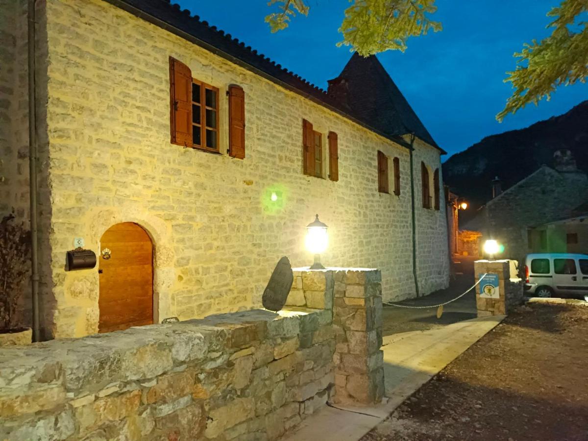 Chambre voûtée avec Bain Finlandais privé Manoir Du Charme Gorges Du Tarn Causses Quezac  Extérieur photo